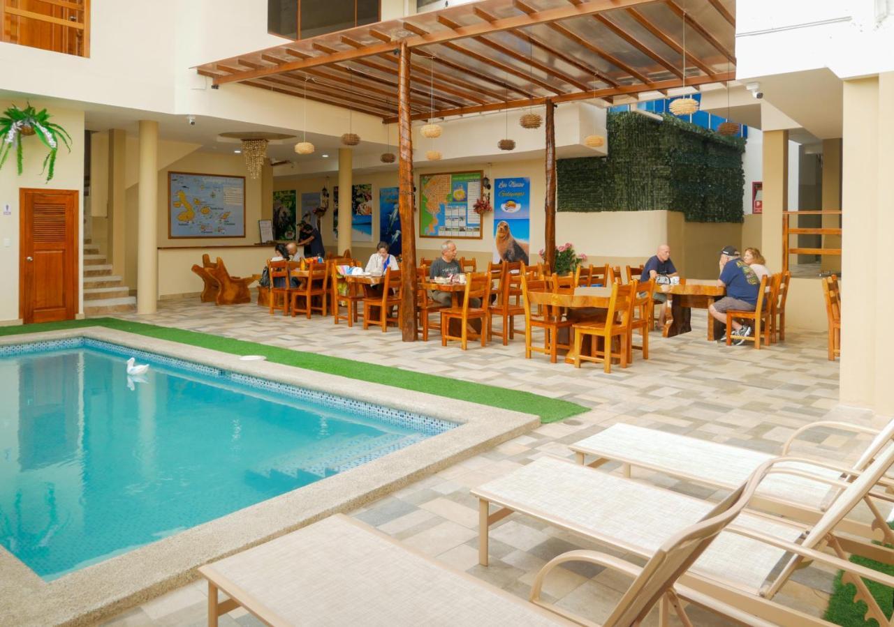 Hostal Espana Puerto Ayora  Esterno foto